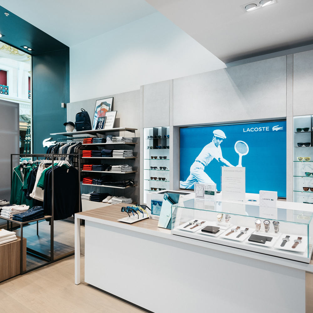 D4R install new Lacoste Boutique in Manchester Trafford Centre