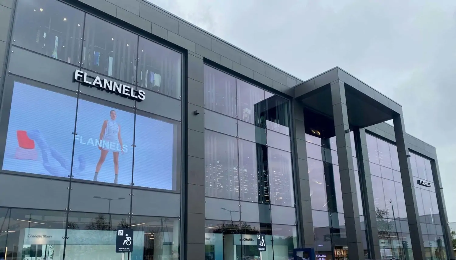 how to open a bricks-and-mortar store