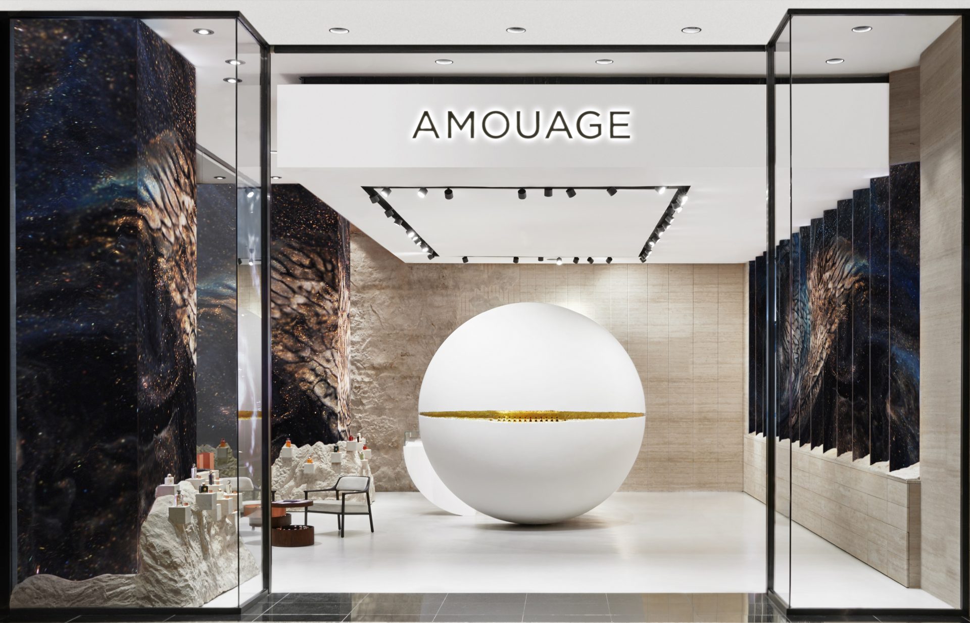 Beyond the visual: Sensorial shopping